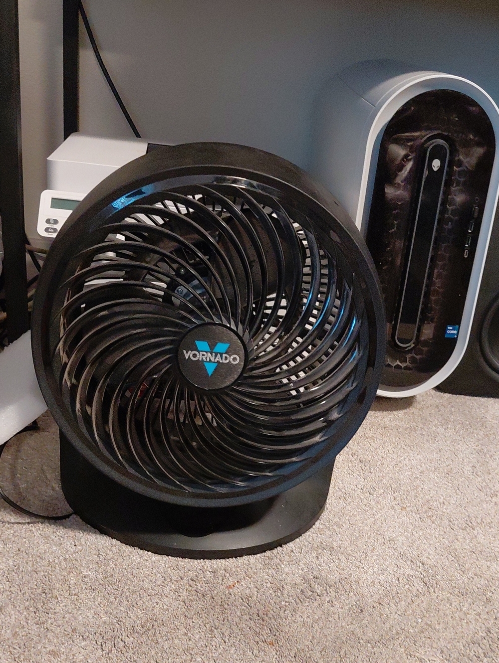 Vornado Black Compact Air Circulator Fan - Very Large